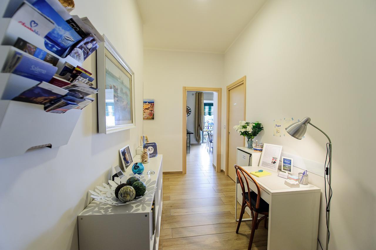 Margherita'S Apartment Salerno Kültér fotó