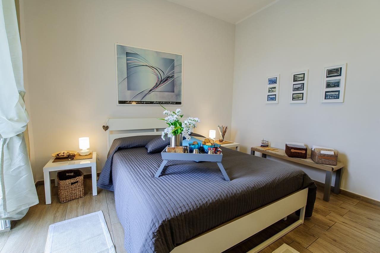 Margherita'S Apartment Salerno Kültér fotó