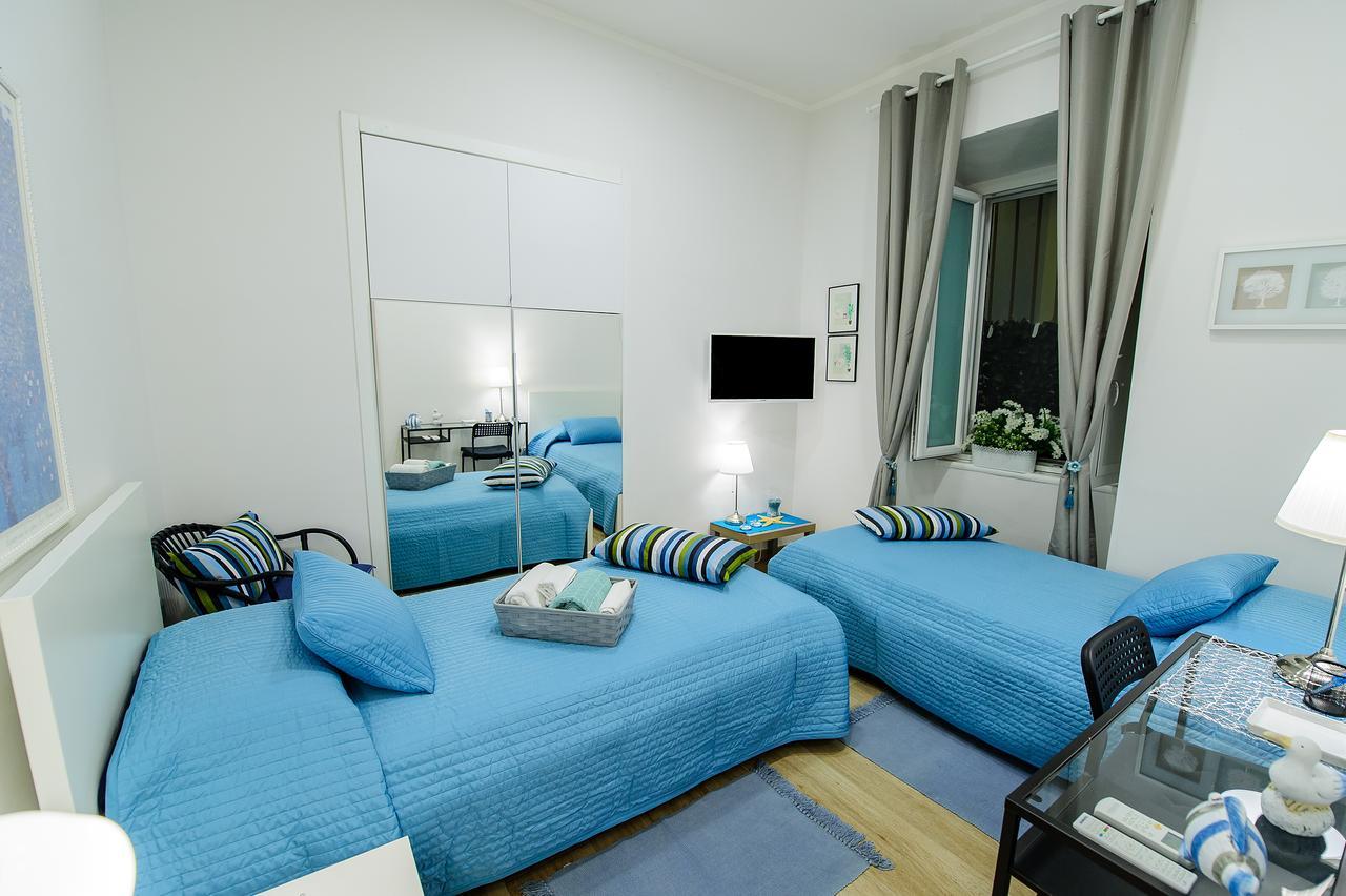 Margherita'S Apartment Salerno Kültér fotó